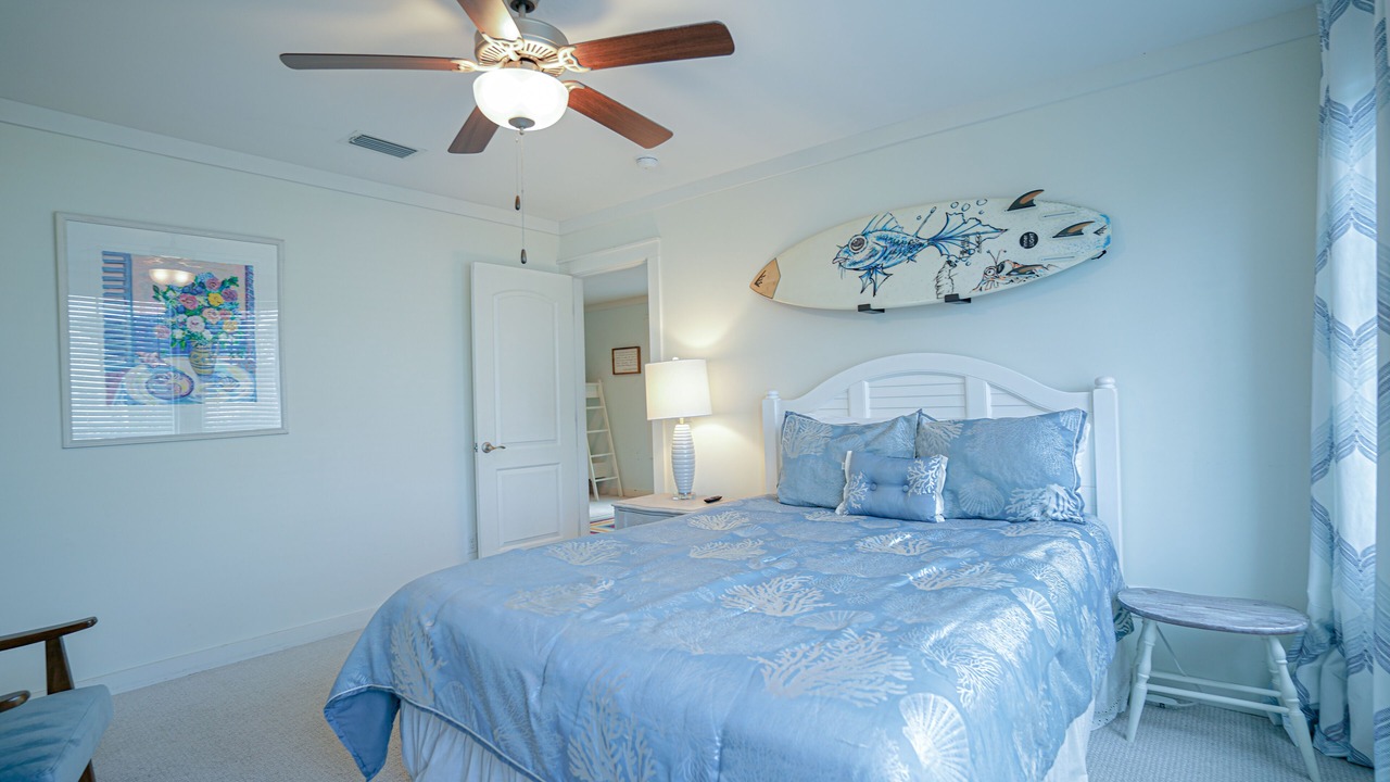 Photo of Bedroom in Lakeside at Blue Mountain Beach