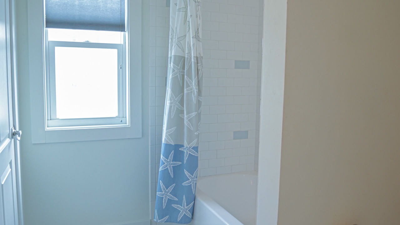 Photo of Bathroom in Lakeside at Blue Mountain Beach