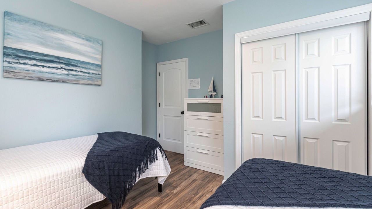Photo of Bedroom in North Andrews Gardens