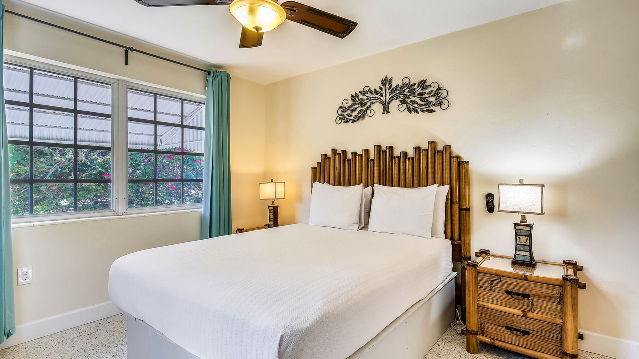 Photo of Bedroom in Midtown