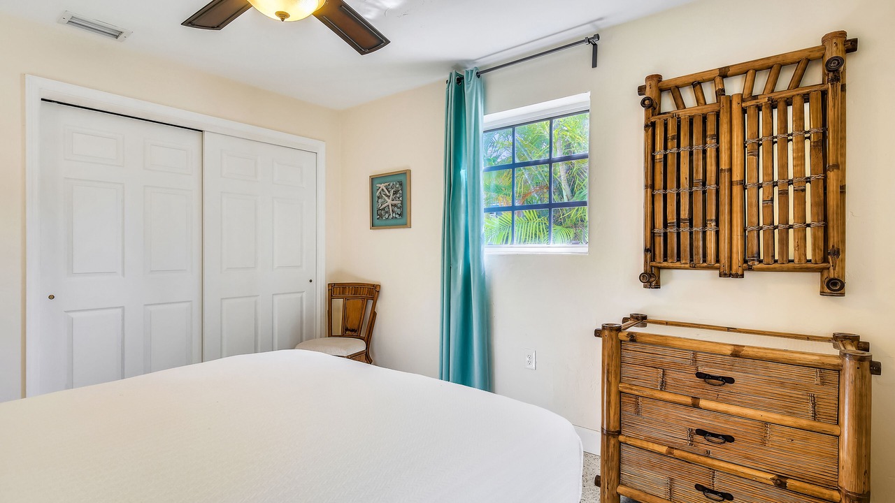 Photo of Bedroom in Midtown