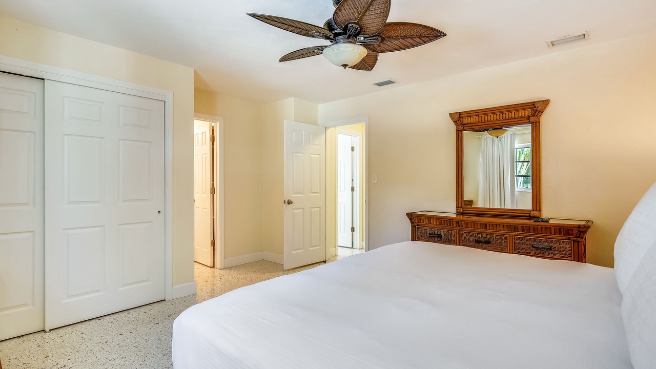 Photo of Bedroom in Midtown