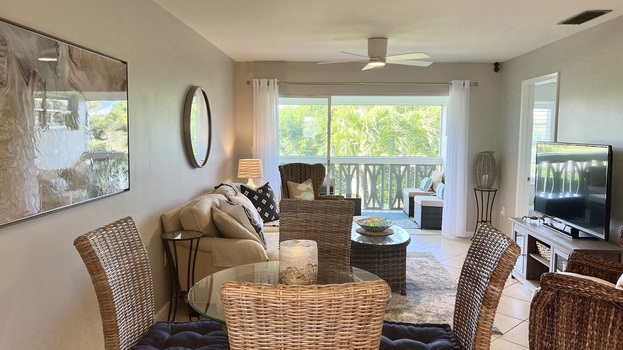 Photo of Livingroom in Moorings