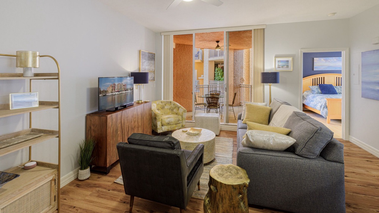 Photo of Livingroom in Redevelopment Area