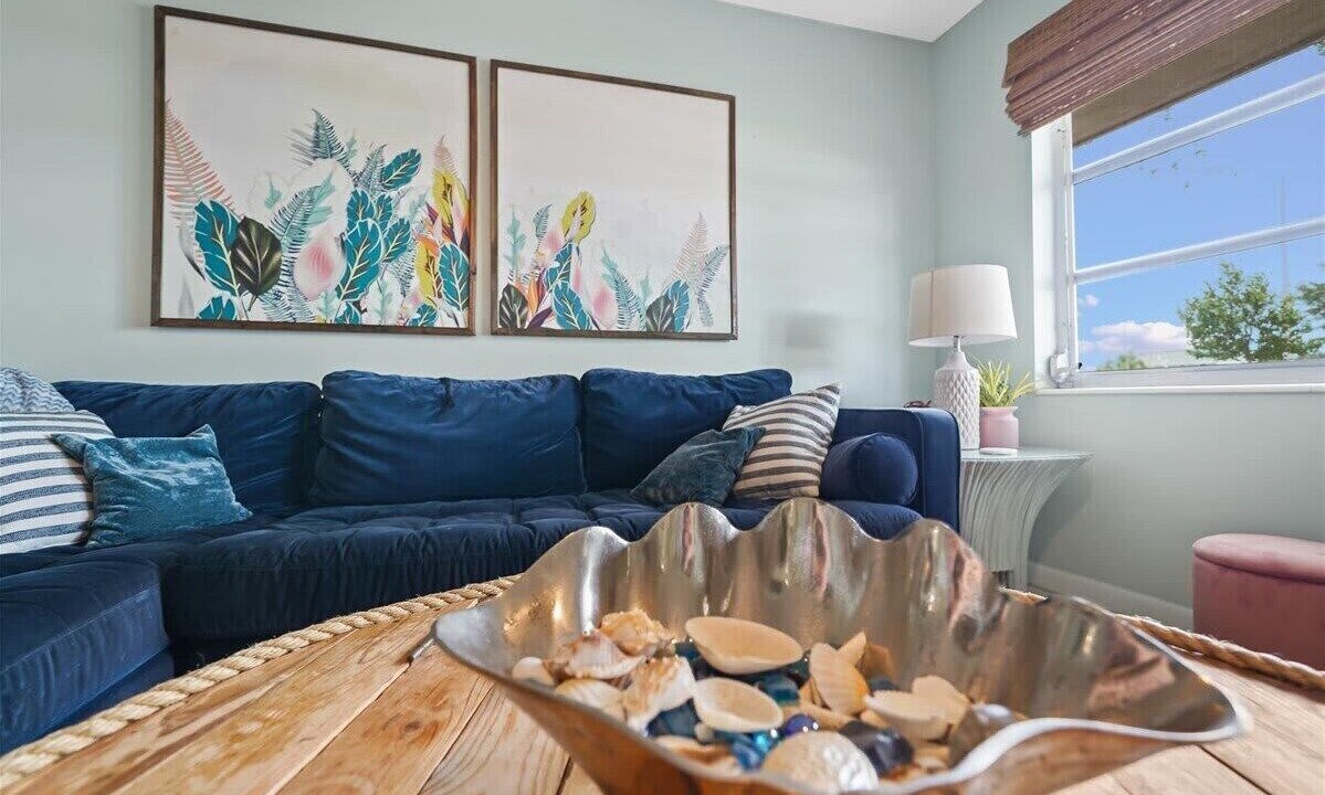 Photo of Livingroom in Historic Downtown Melbourne