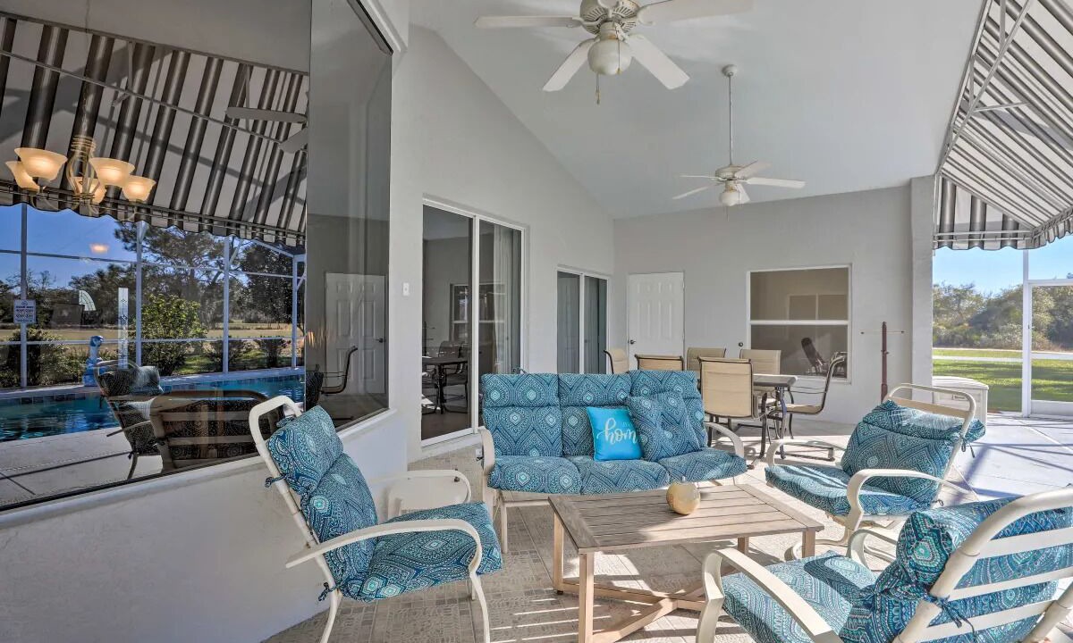 Photo of Outdoor in Sun 'N Lake