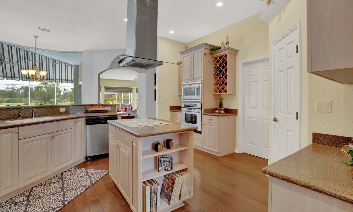 Photo of Kitchen in Sun 'N Lake
