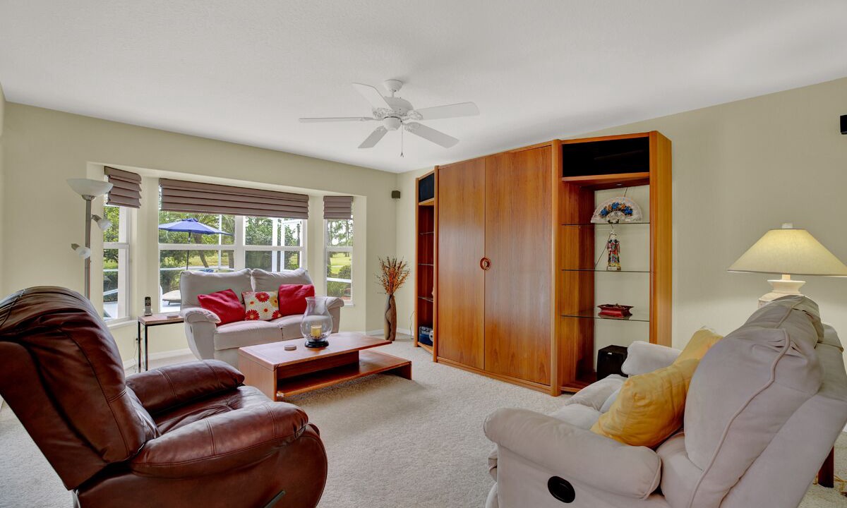 Photo of Livingroom in Sun 'N Lake