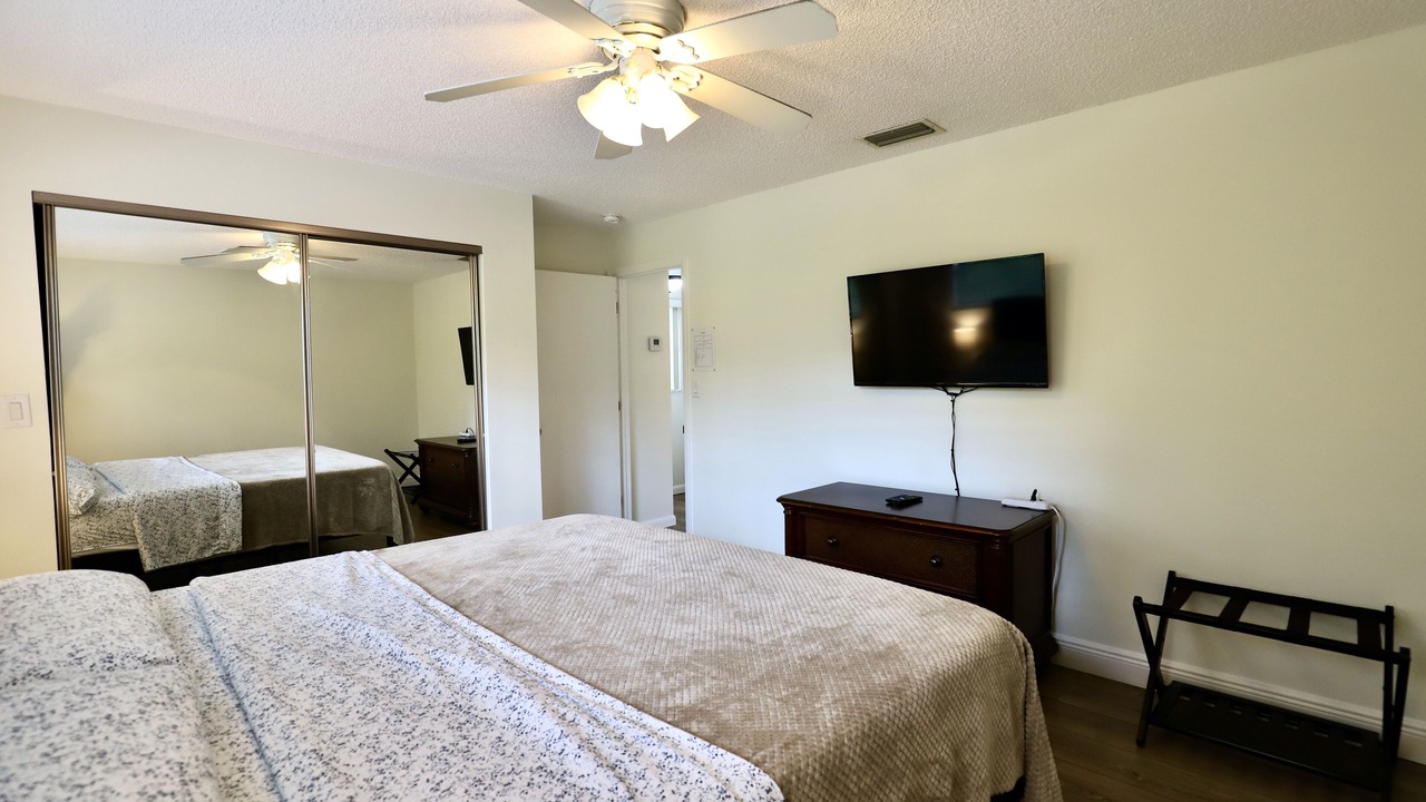 Photo of Bedroom in River Oaks