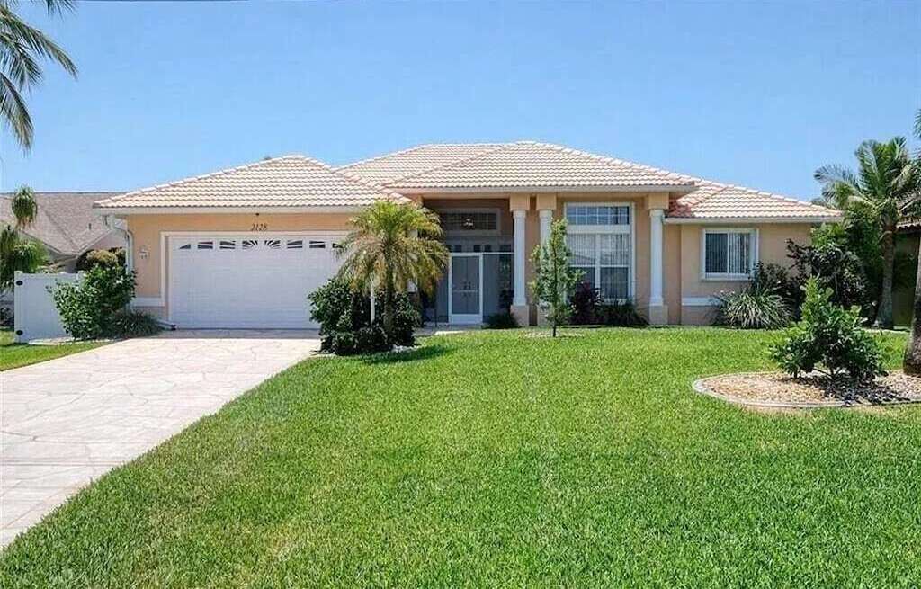 Photo of Outdoor in Pelican