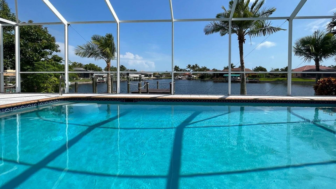 Photo of Outdoor in Pelican