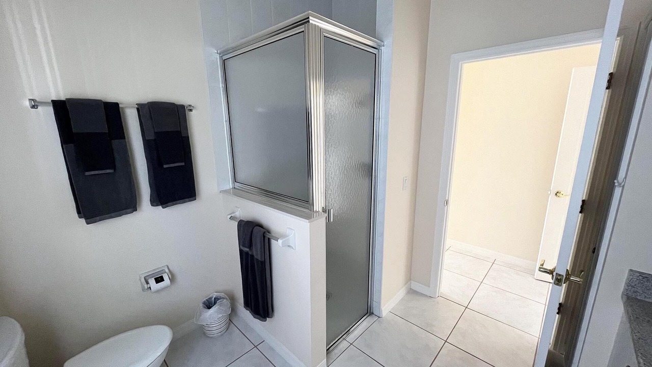 Photo of Bathroom in Pelican