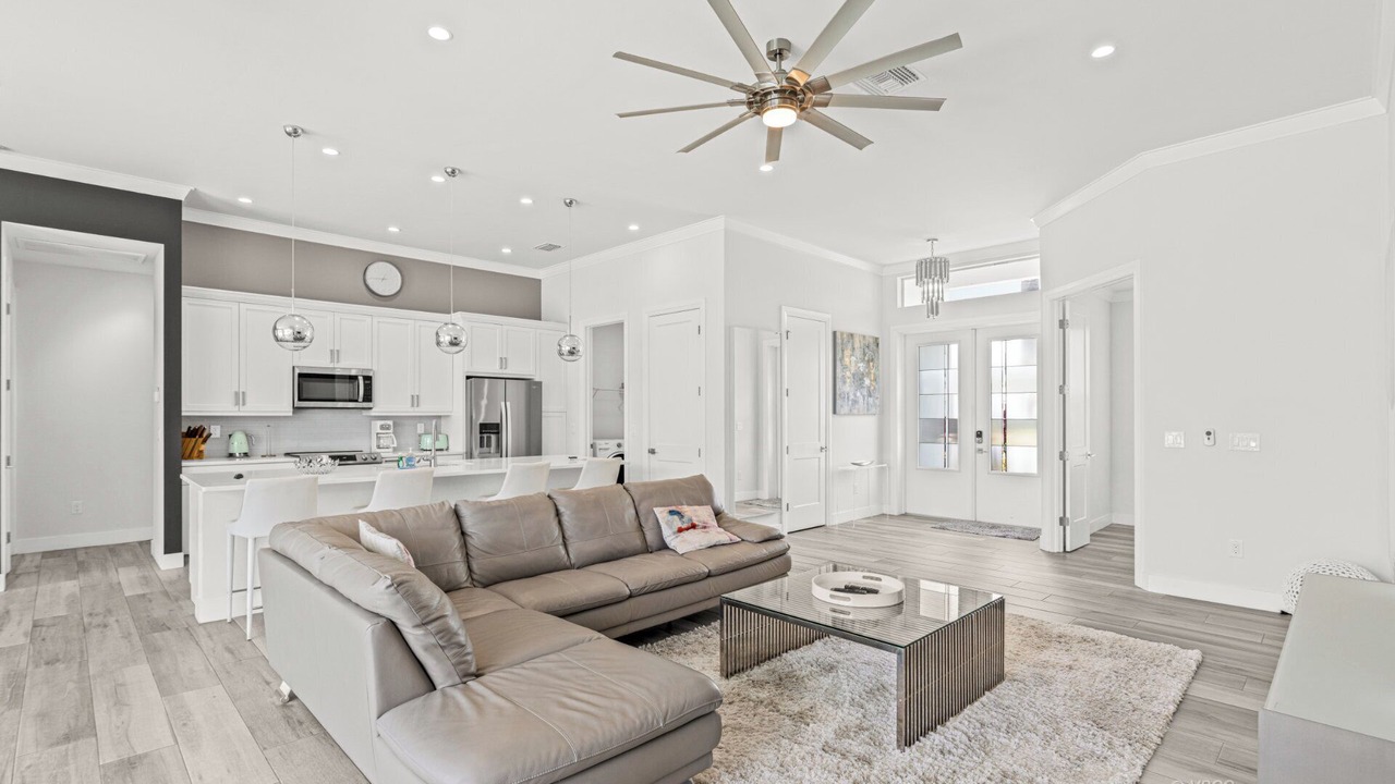 Photo of Livingroom in Pelican