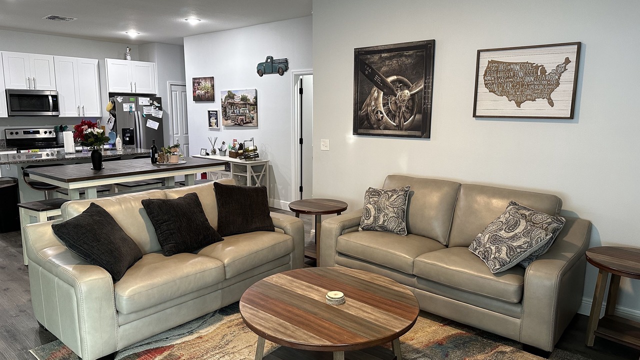 Photo of Livingroom in Orange City