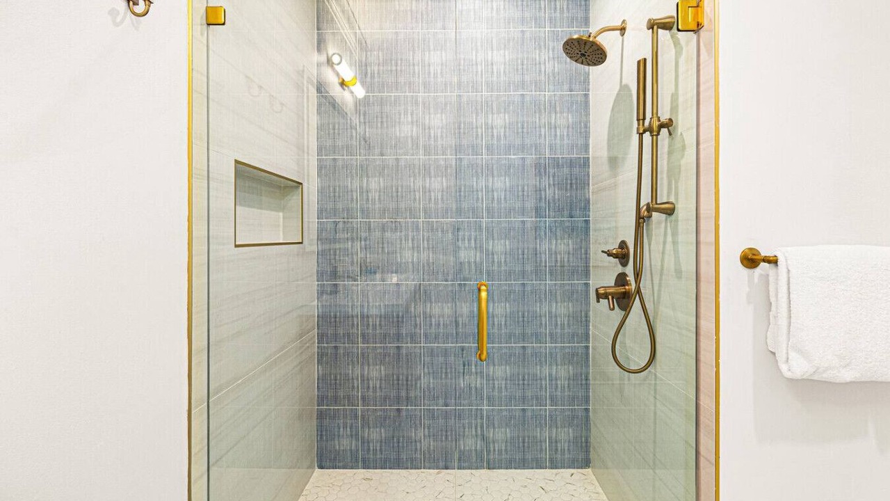 Photo of Bathroom in Crystal Beach