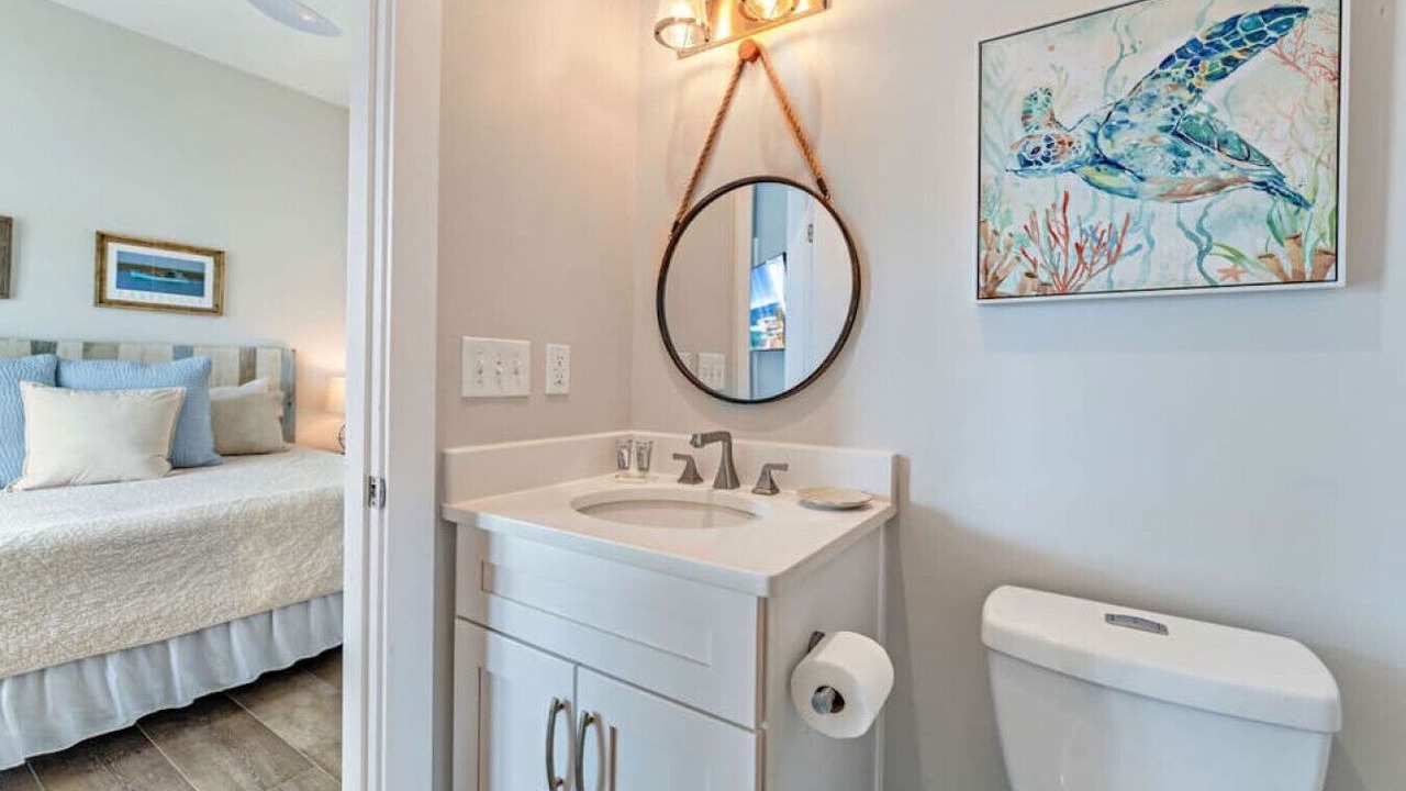 Photo of Bathroom in East End