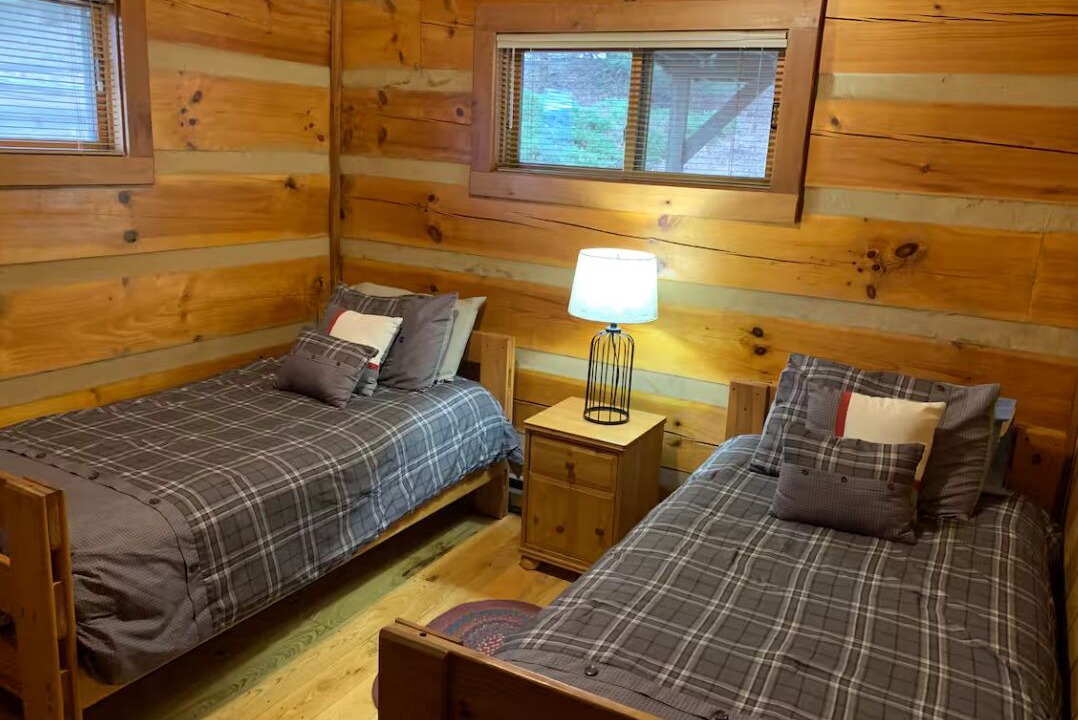 Photo of Bedroom in Apple Ridge