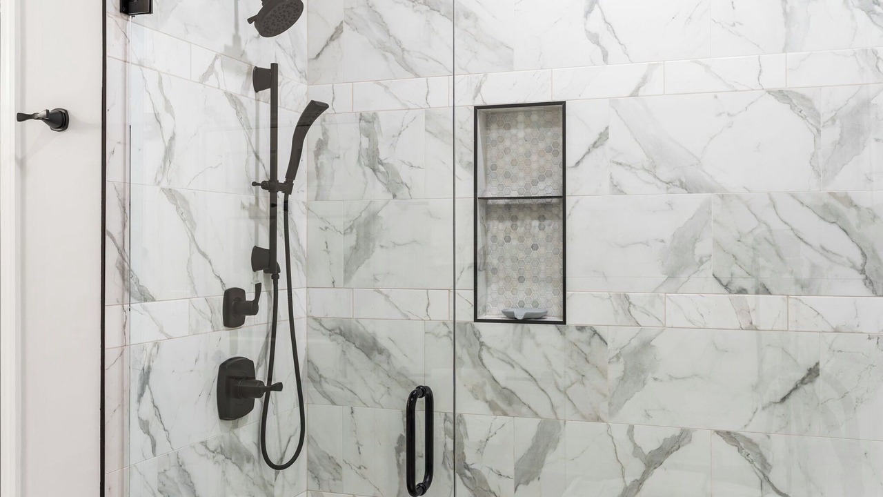 Photo of Bathroom in Thomas Drive