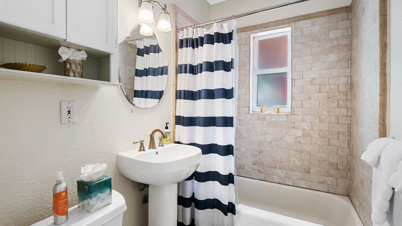Photo of Bathroom in Victoria Park