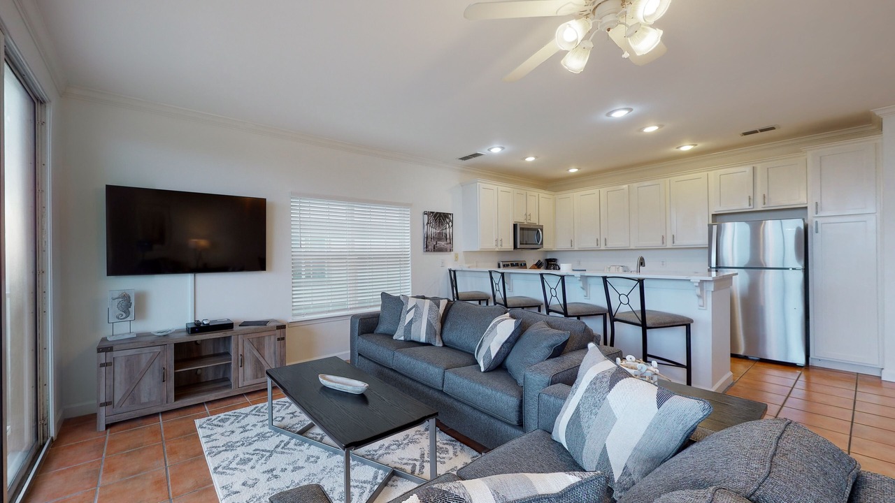 Photo of Livingroom in Dauphin Island