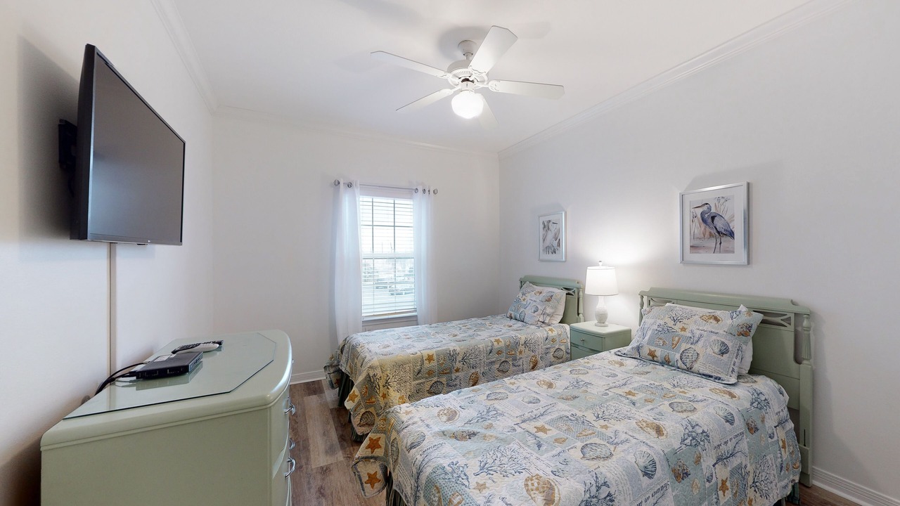 Photo of Bedroom in Dauphin Island