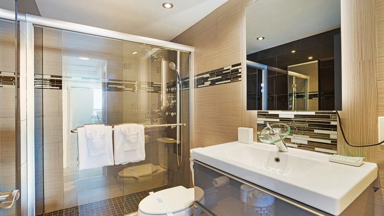 Photo of Bathroom in Hollywood South Central Beach