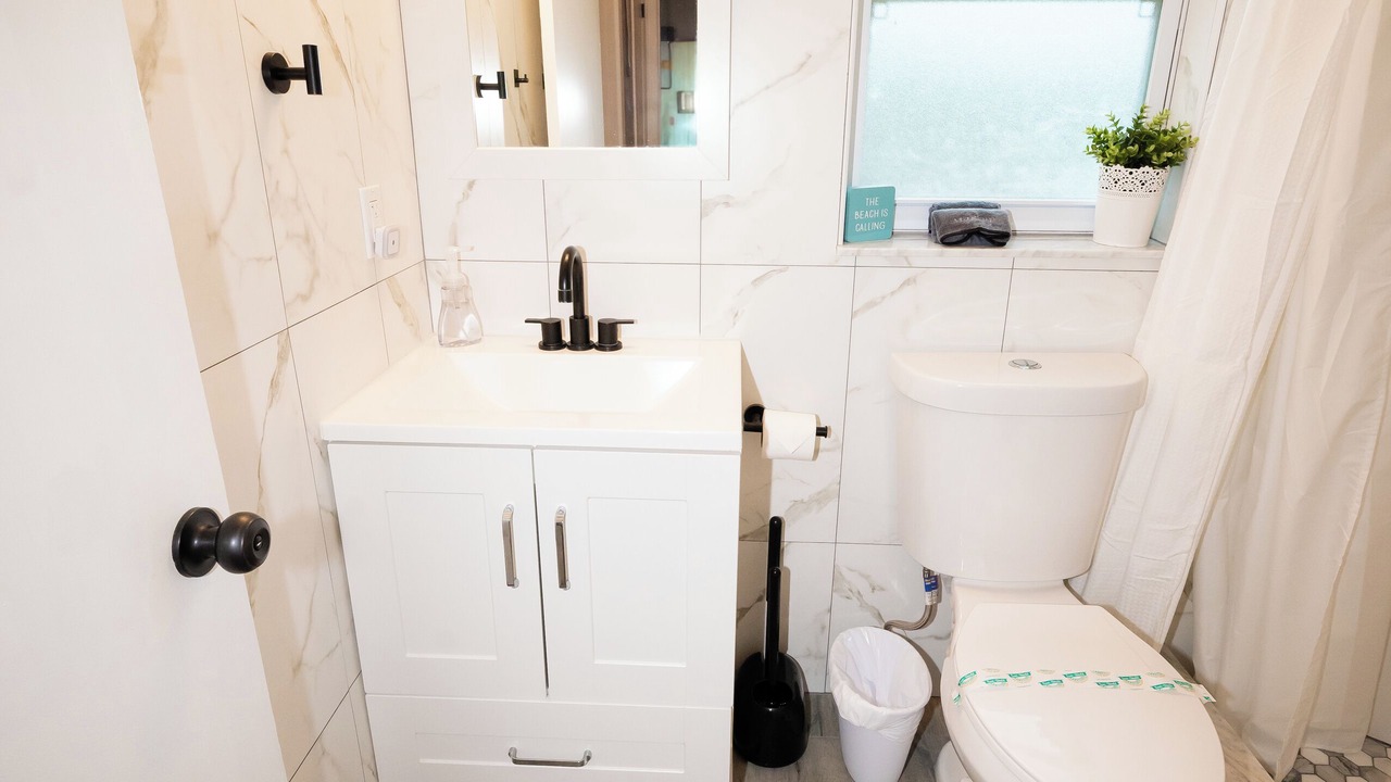 Photo of Bathroom in Hampton Homes
