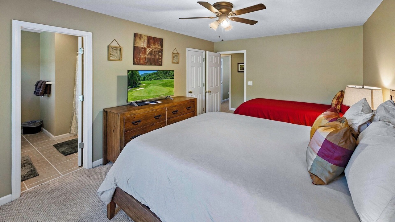 Photo of Bedroom in Whittier