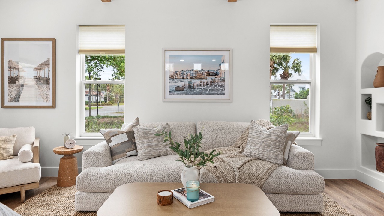 Photo of Livingroom in Emerald Waters Village