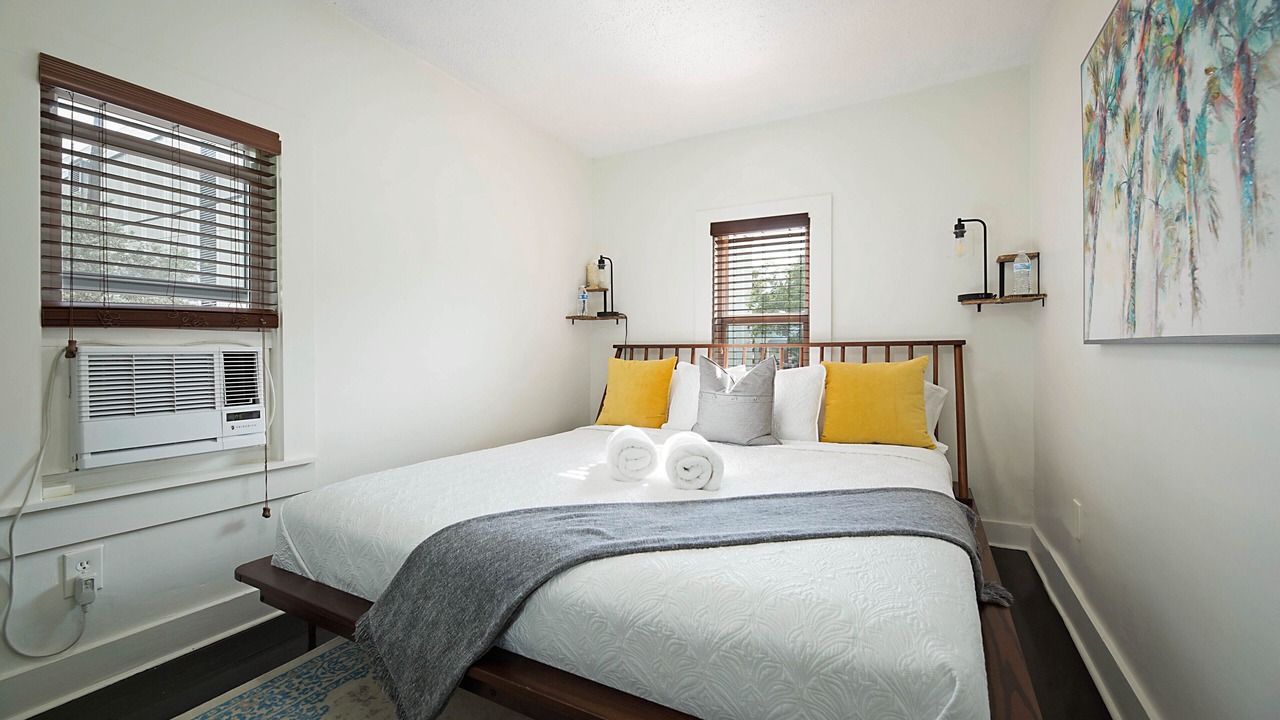Photo of Bedroom in Mango Groves