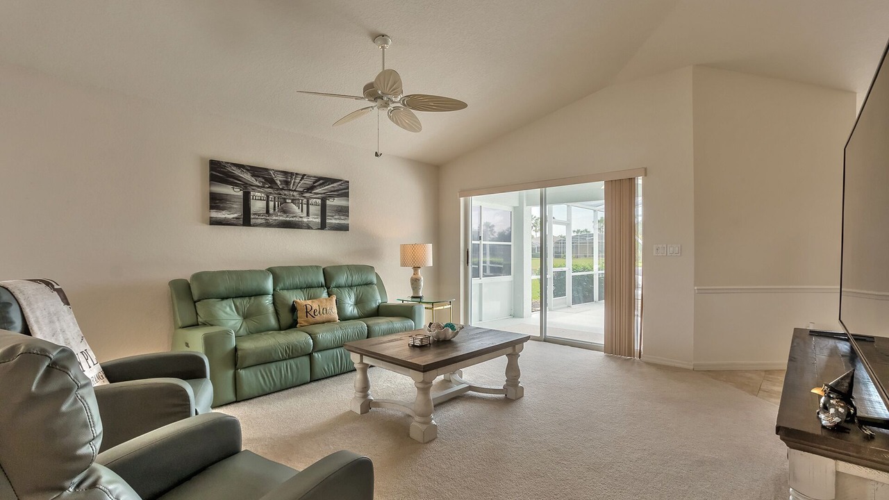 Photo of Bedroom in Samsula-Spruce Creek