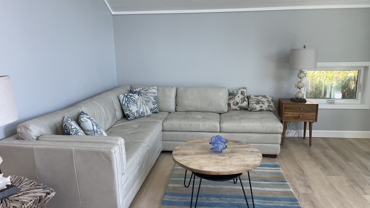 Photo of Livingroom in Safety Harbor Club