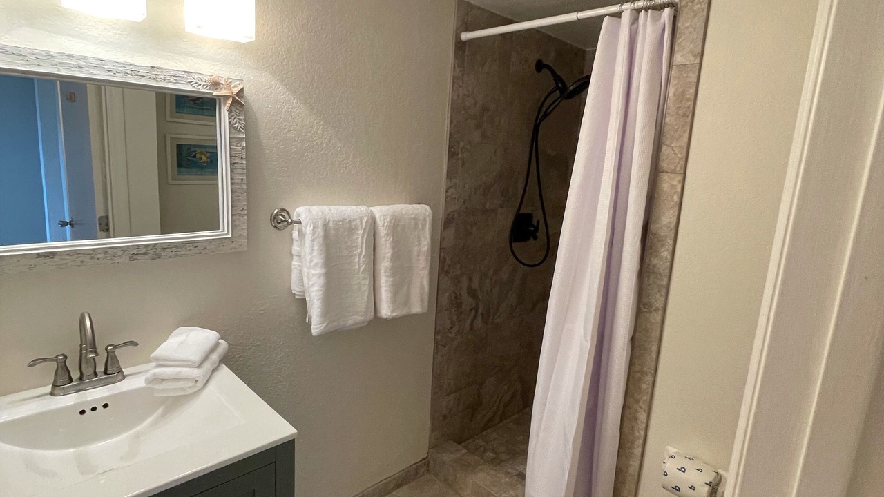 Photo of Bathroom in East End
