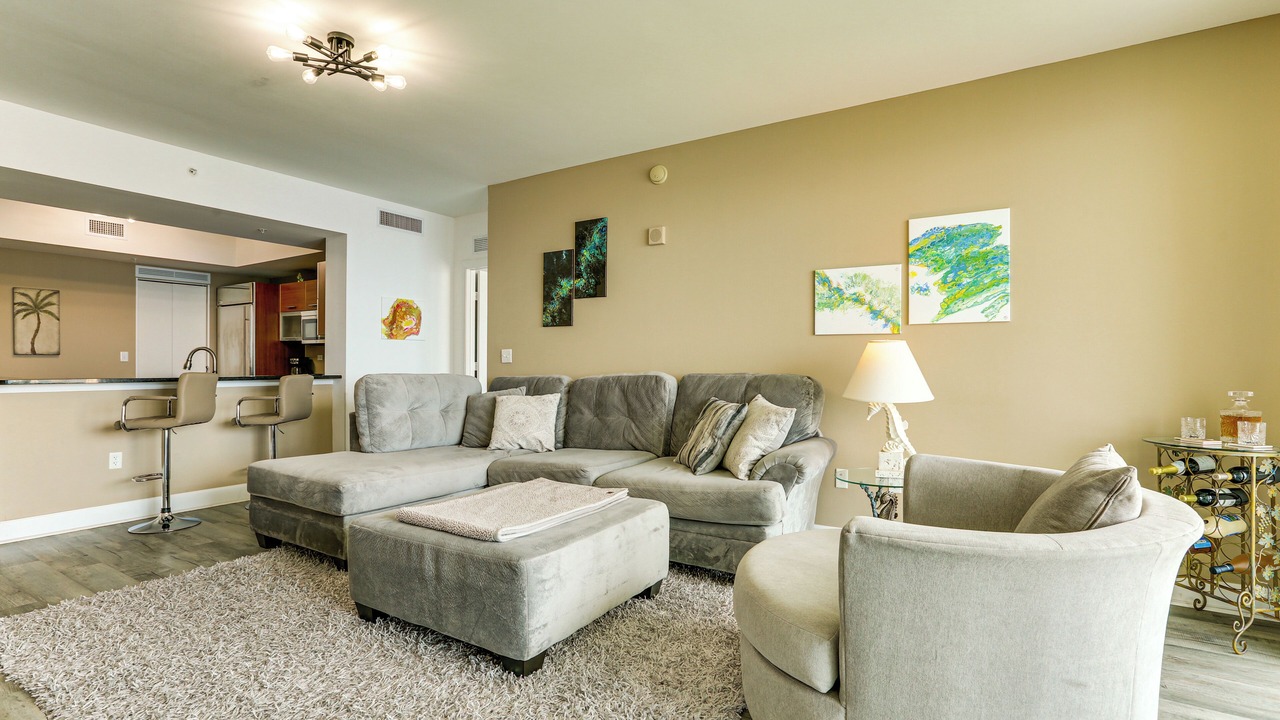 Photo of Livingroom in Edgewood