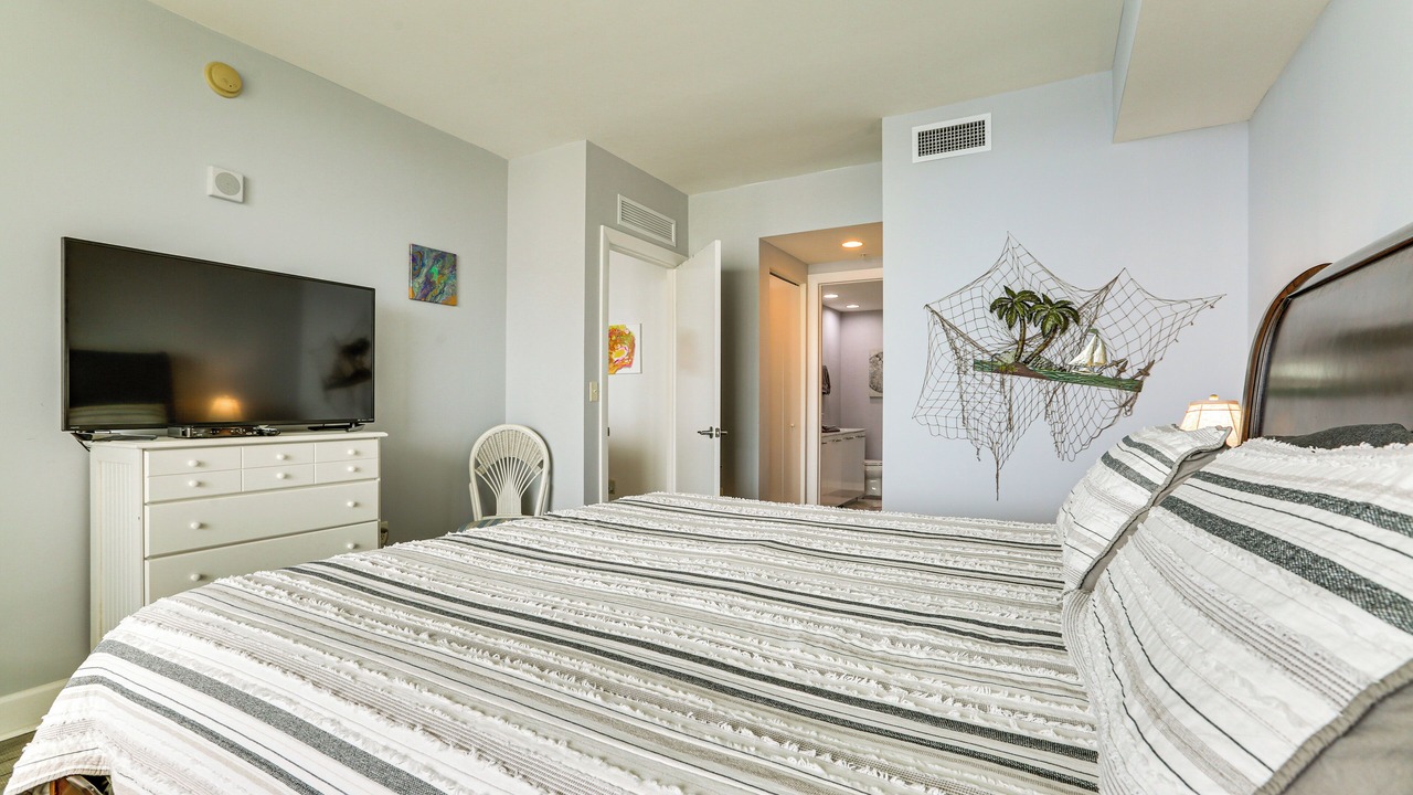 Photo of Bedroom in Edgewood