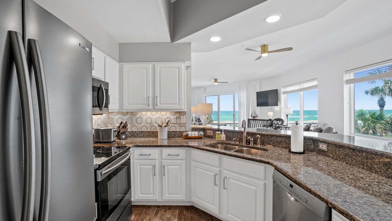 Photo of Others in Avalon Beach Estates