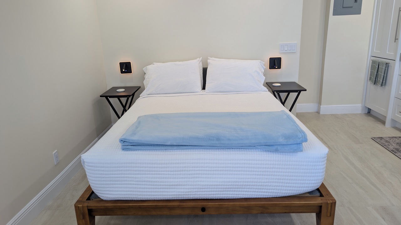 Photo of Bedroom in Lauderdale-by-the-Sea