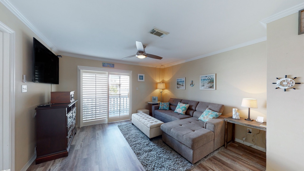 Photo of Livingroom in Fort Walton Beach