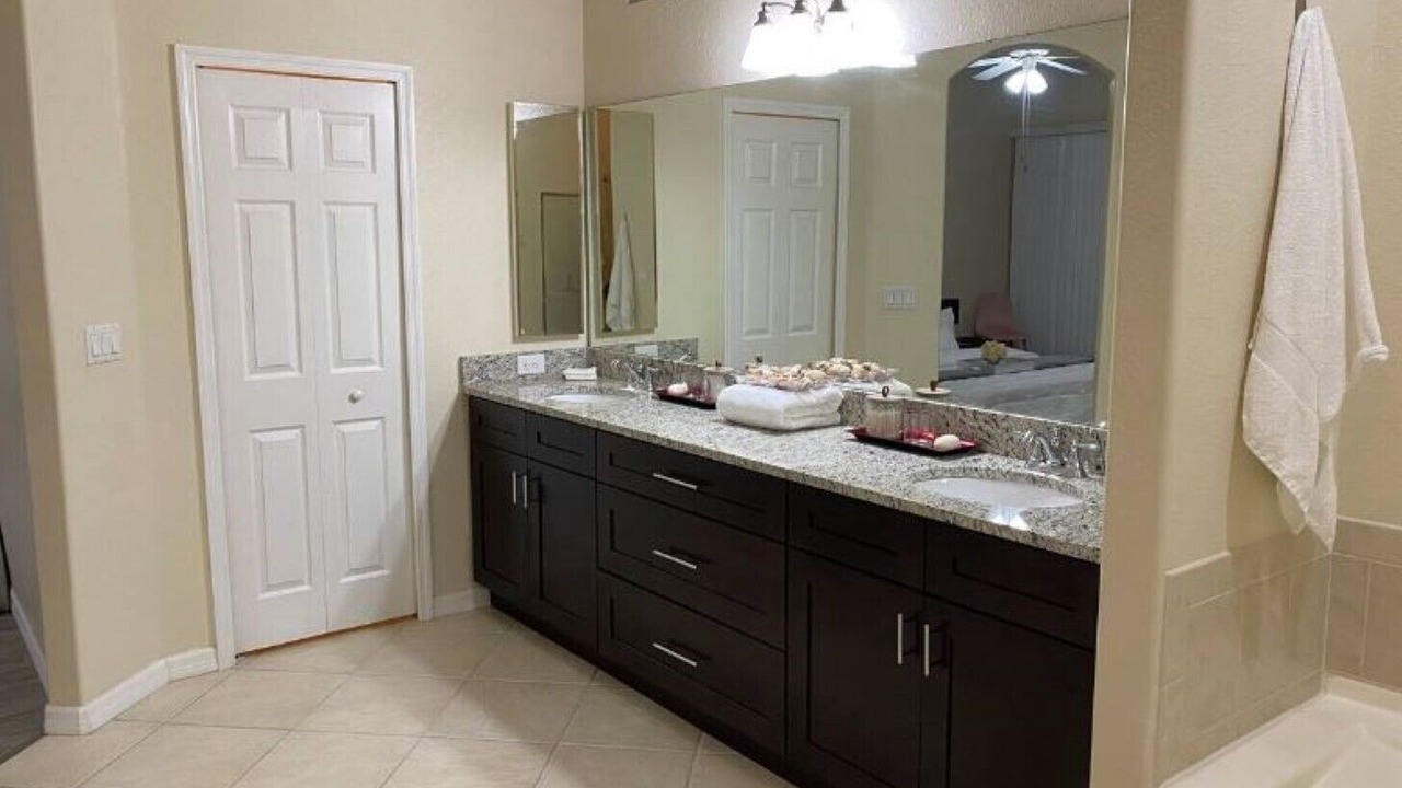 Photo of Bathroom in South Gulf Cove