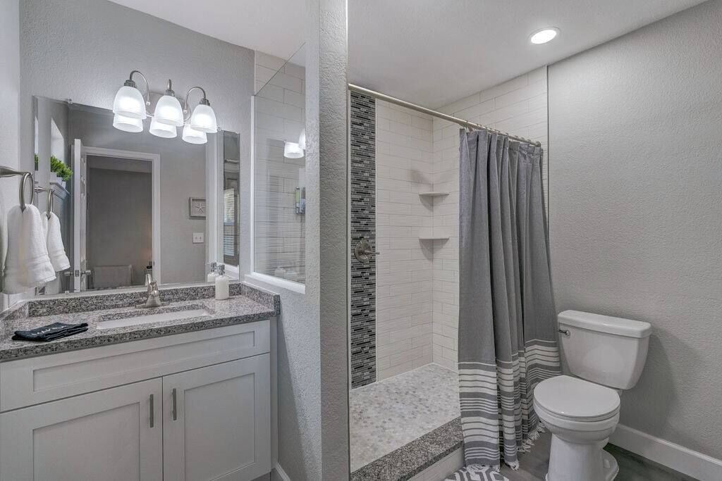 Photo of Bathroom in Pinellas Park