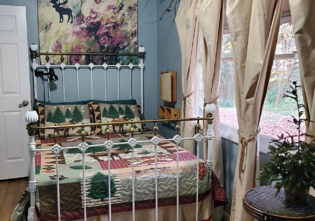 Photo of Bedroom in Tallahassee