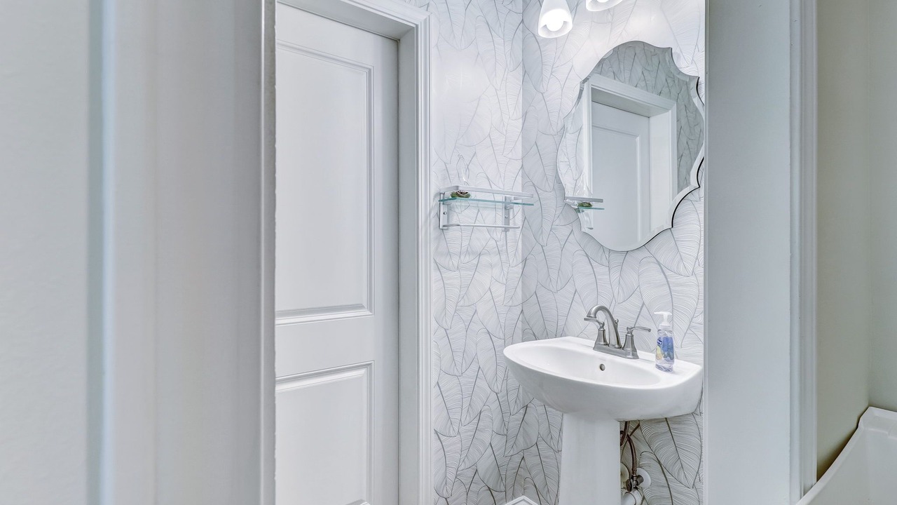 Photo of Bathroom in Fernandina Beach