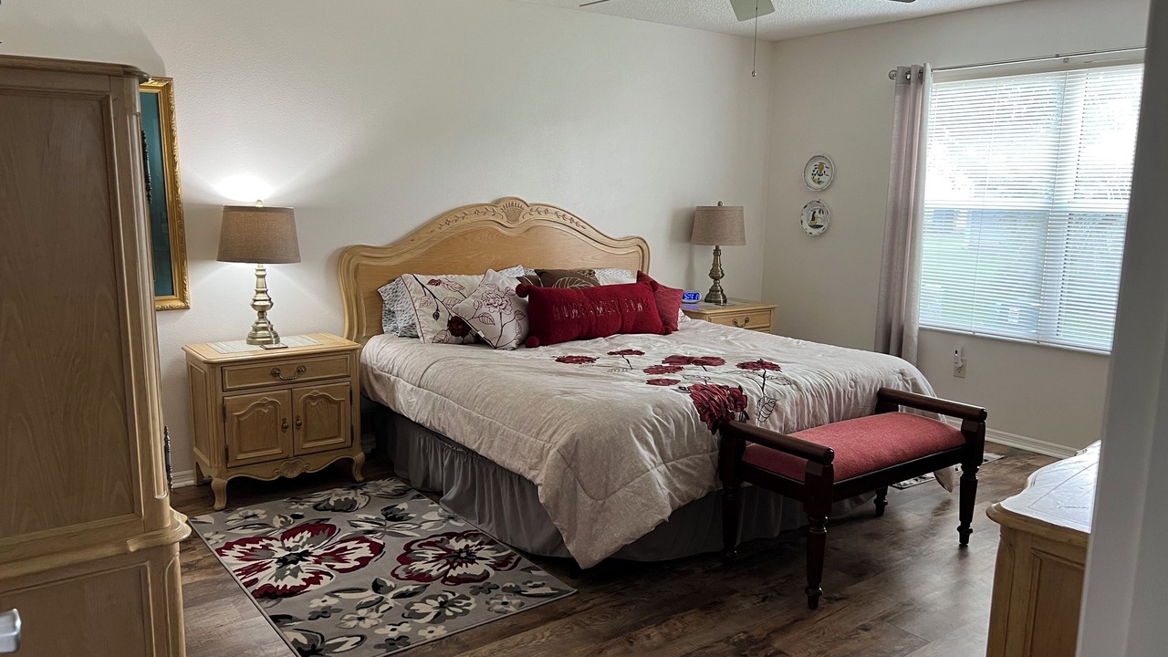 Photo of Bedroom in The Villages