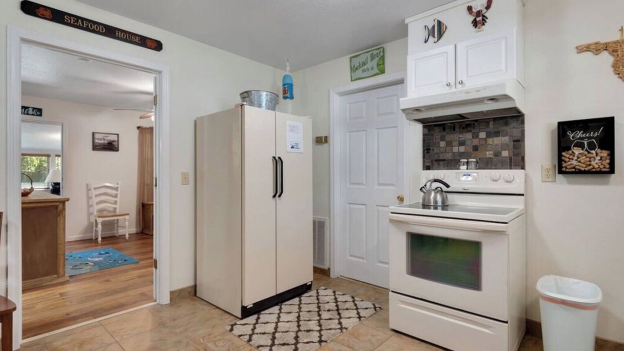 Photo of Kitchen in Steinhatchee