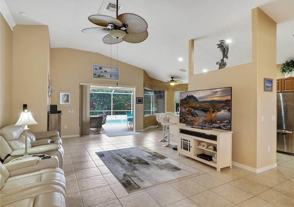 Photo of Livingroom in Rotonda Lakes