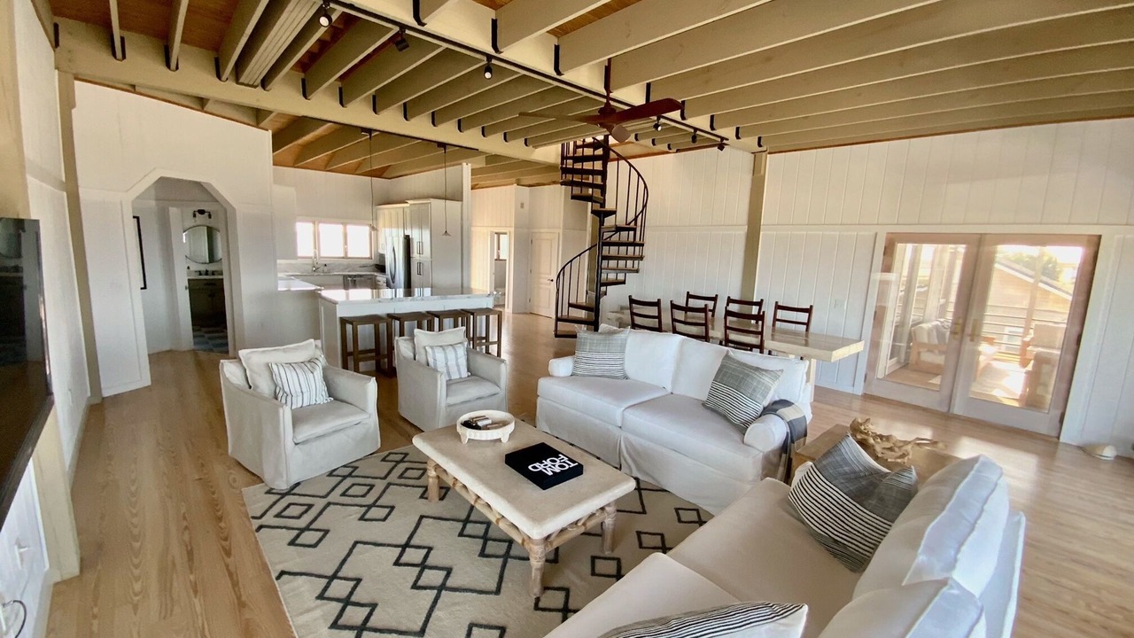 Photo of Livingroom in Alligator Point