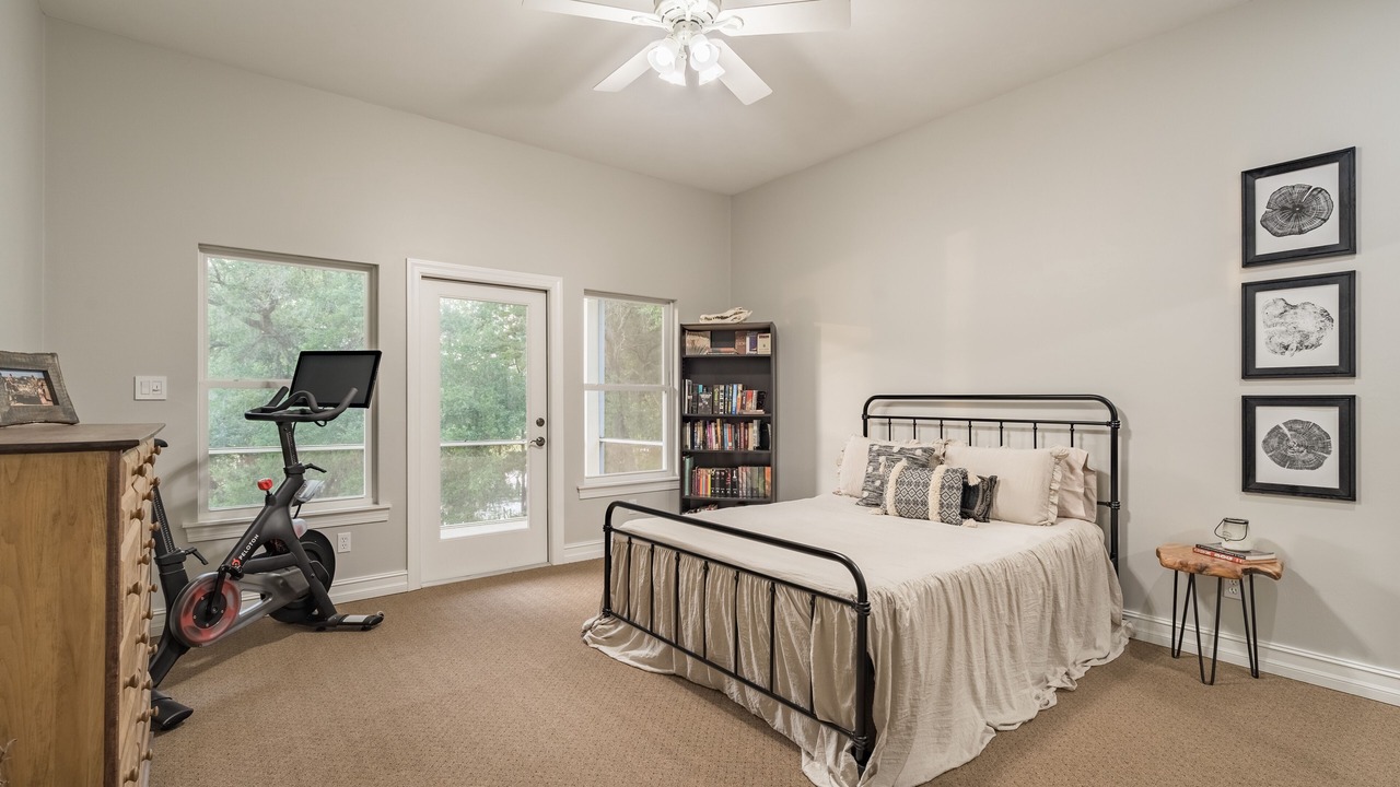 Photo of Bedroom in Tallahassee