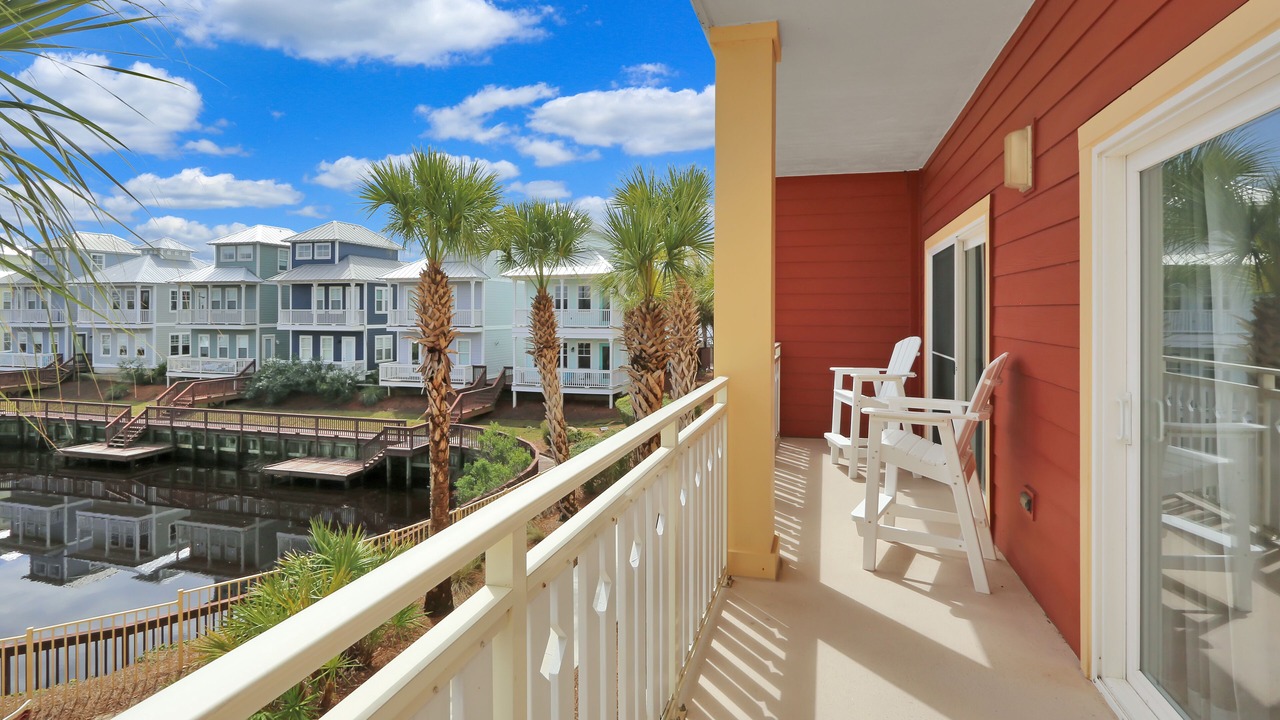 Photo of Patio Balcony in Waterside Village