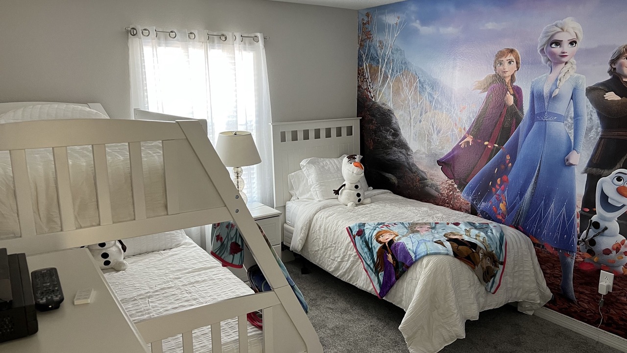 Photo of Bedroom in Lindfields