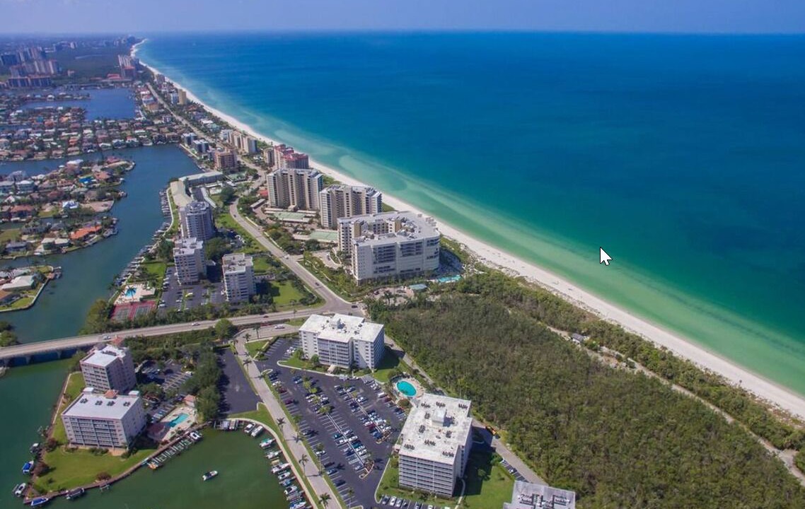 Photo of Outdoor in Vanderbilt Beach